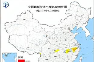 全面！萨林杰半场8中5 贡献13分7篮板4助攻